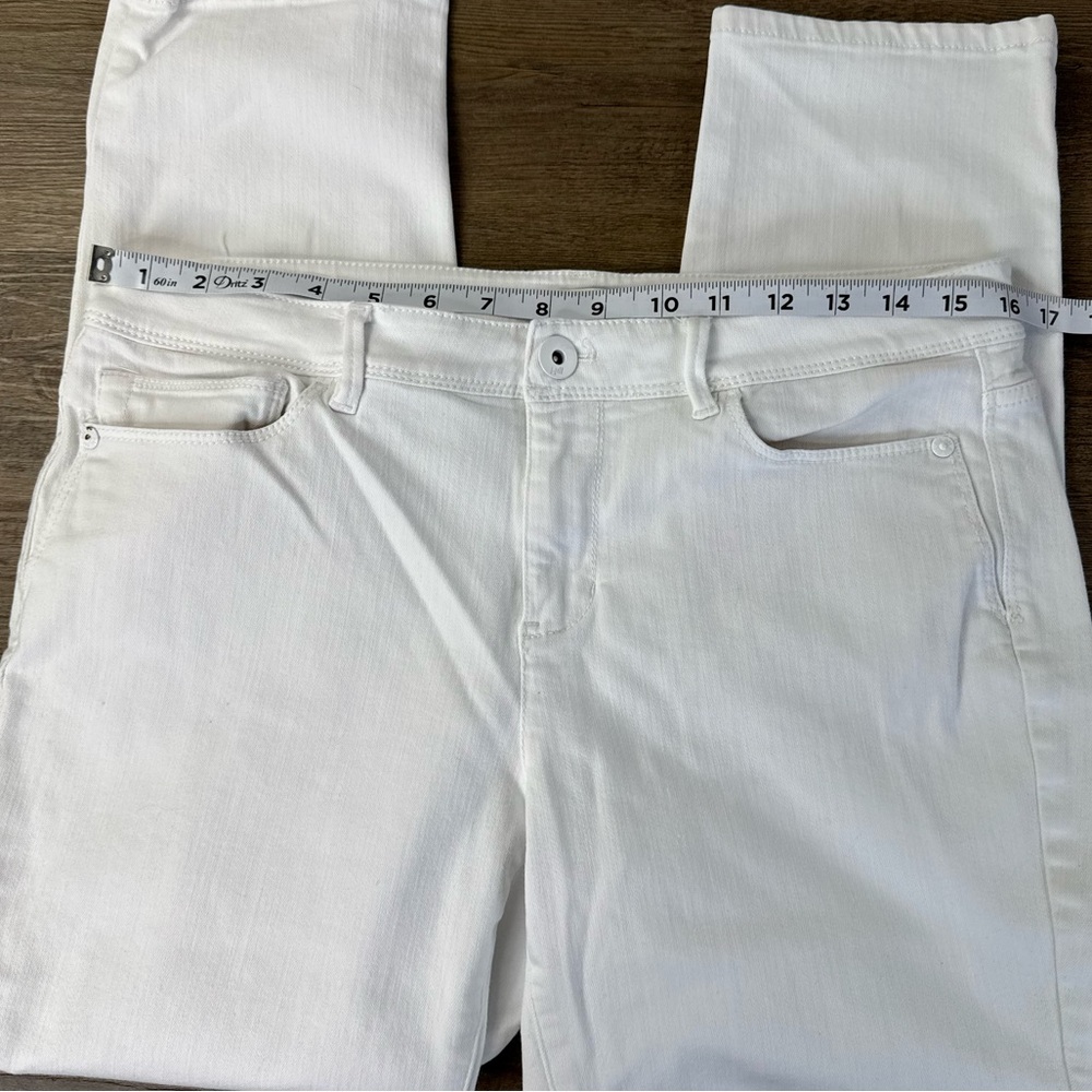 J. Jill Authentic Fit Slim Ankle, White Denim Jeans, size 10P - Picture 5 of 10